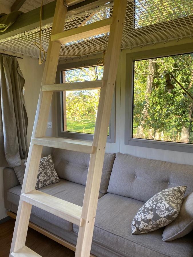 Jolie Tiny House Sous Les Grands Arbres Villa โชเลต์ ภายนอก รูปภาพ